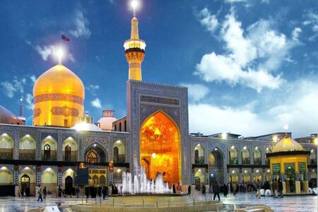 عطر گل و نغمه دلدادگی در حرم رضوی