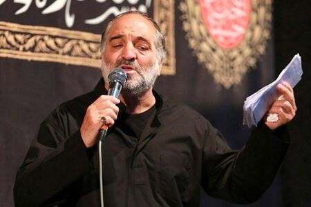 عاشقانه‌ مداح معروف و همسرش روی آنتن تلویزیون/ ویدئو