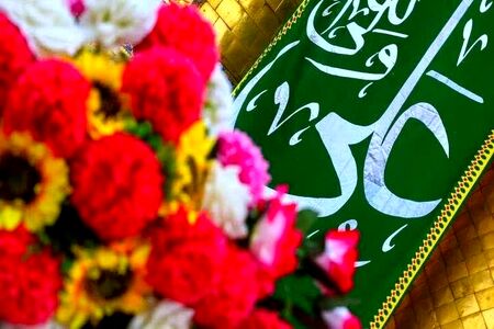 اقامه باشکوه‌ترین نماز جماعت تاریخ در قلب غدیر